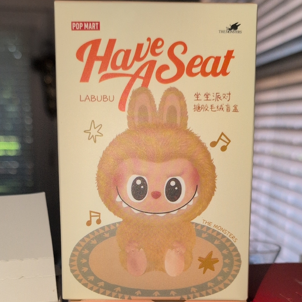 Pop Mart Have A seat Labubu
